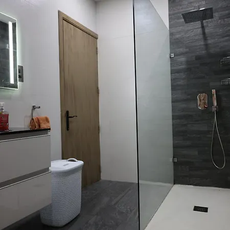 Very Bright Well Kept