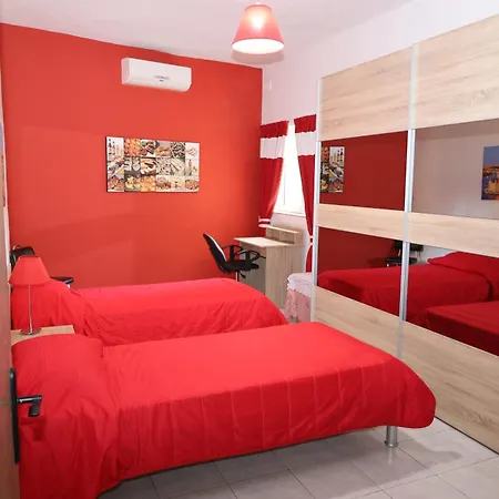 Very Bright Well Kept Апартаменты *
