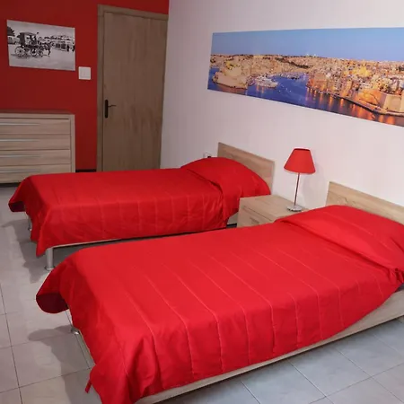 شقة Very Bright Well Kept *