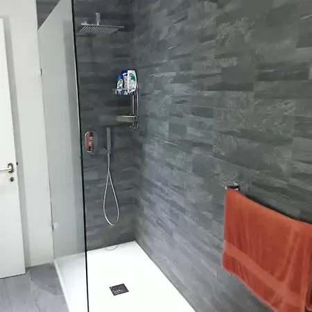 דירה Very Bright Well Kept *