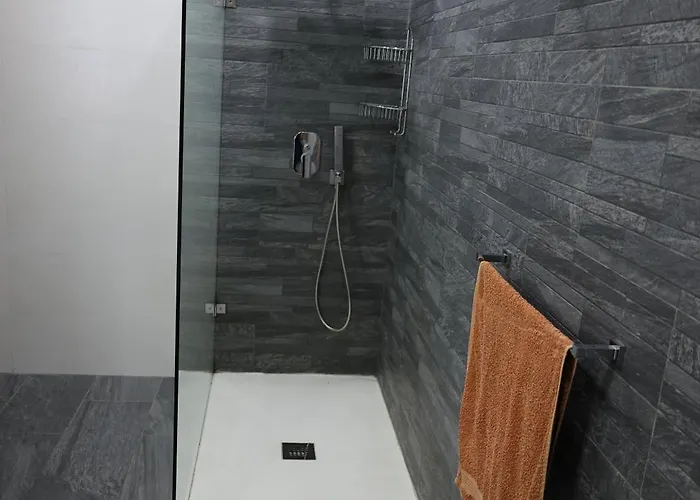 Very Bright Well Kept *