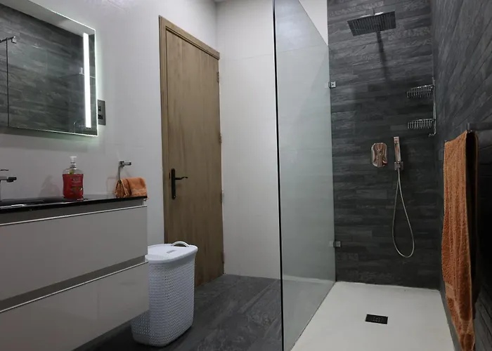 Very Bright Well Kept