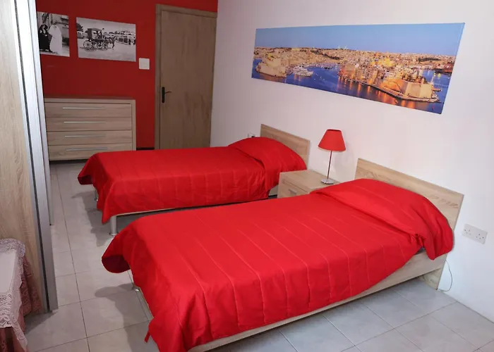 Apartment Very Bright Well Kept *