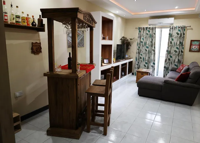 Apartament Very Bright Well Kept *